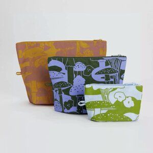 *RESERVED* - BAGGU Go Pouch - Mushroom (small size)